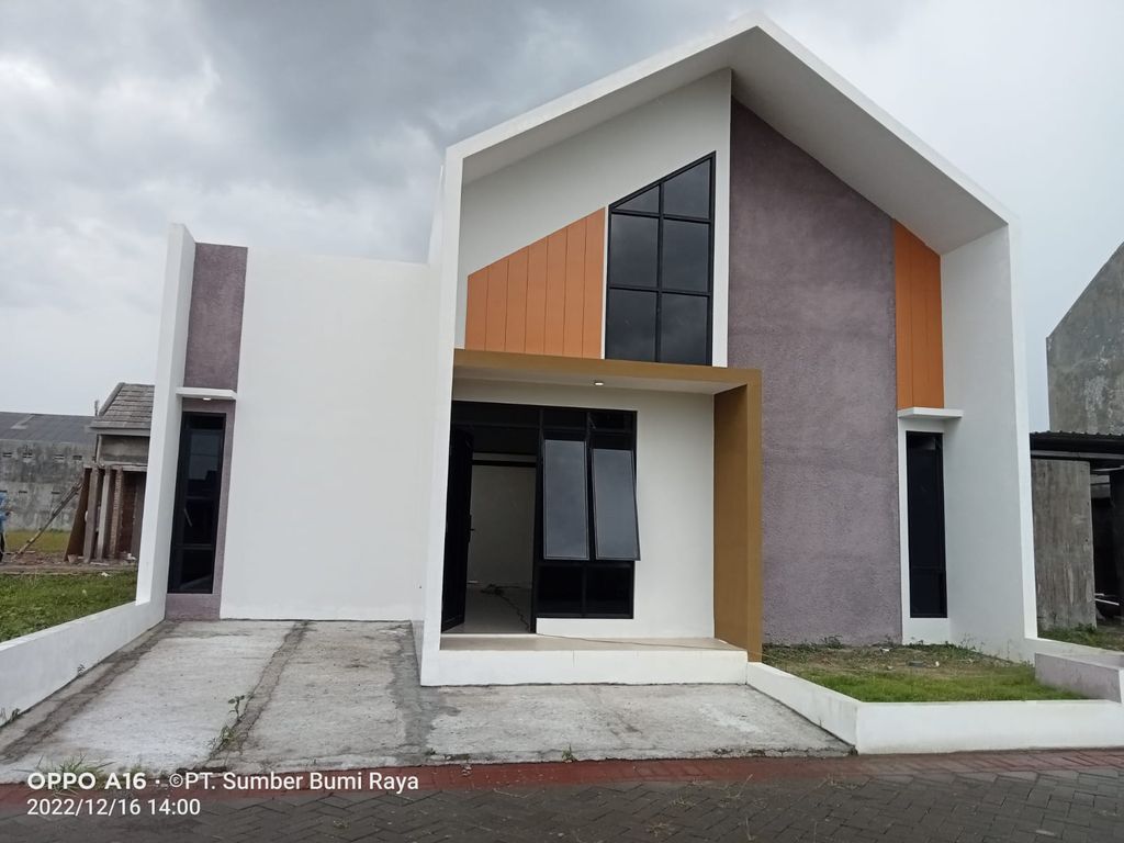 foto tampak rumah tipe 60 perumahan GRAHA MANDIRI TOWER