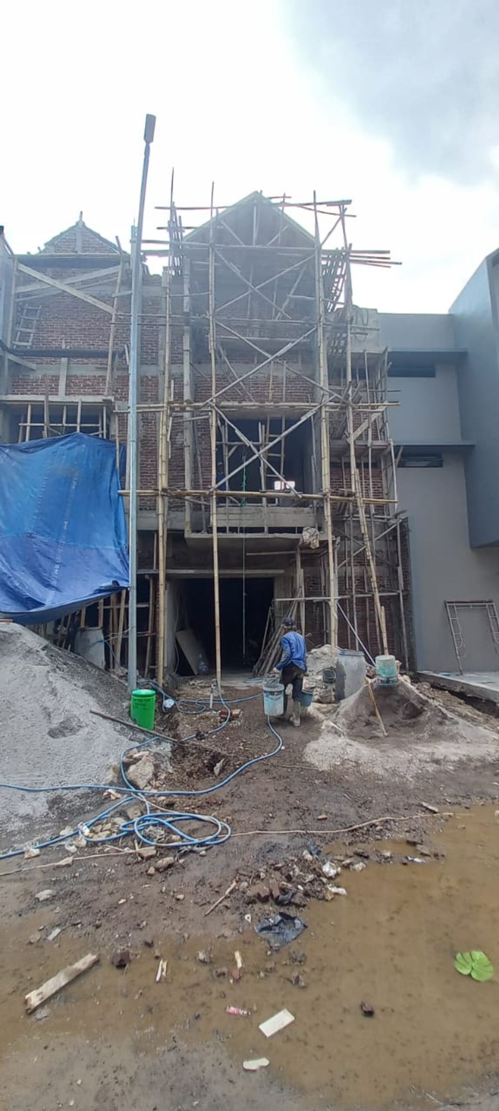 foto tampak rumah tipe 90 (B7) perumahan Kopo Harmonis Townhouse