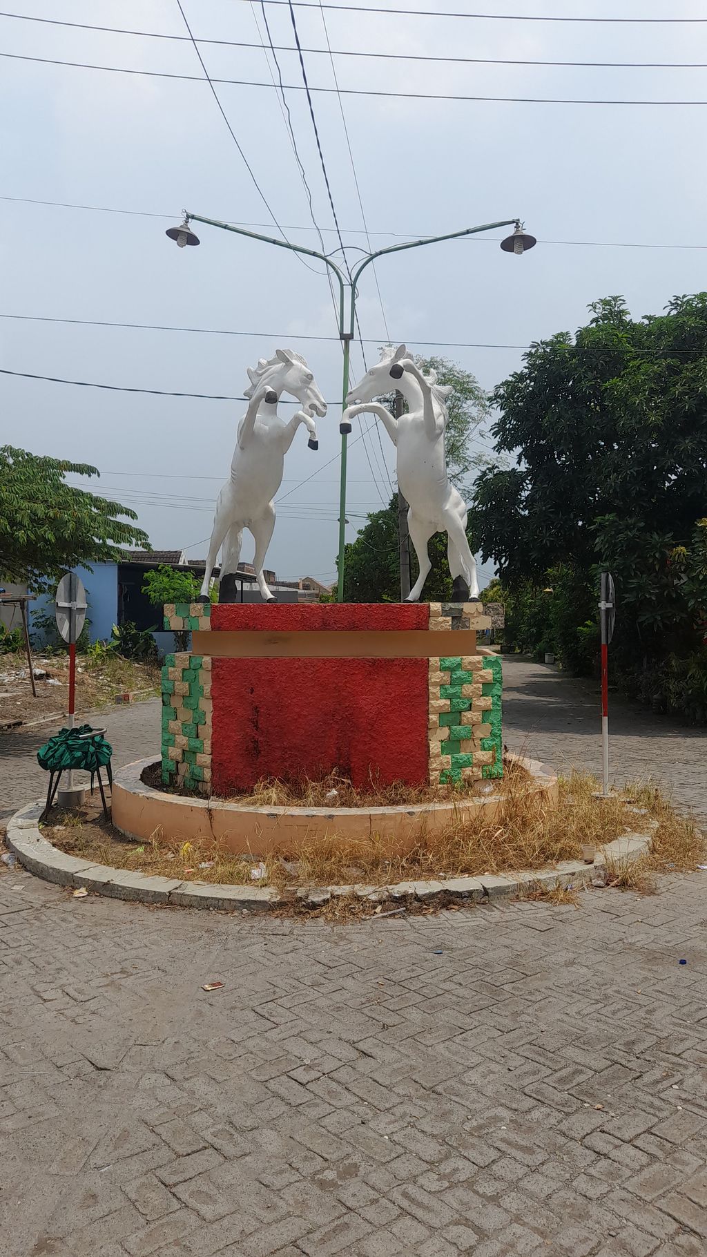foto posisi tengah perumahan Puri Asta Kencana