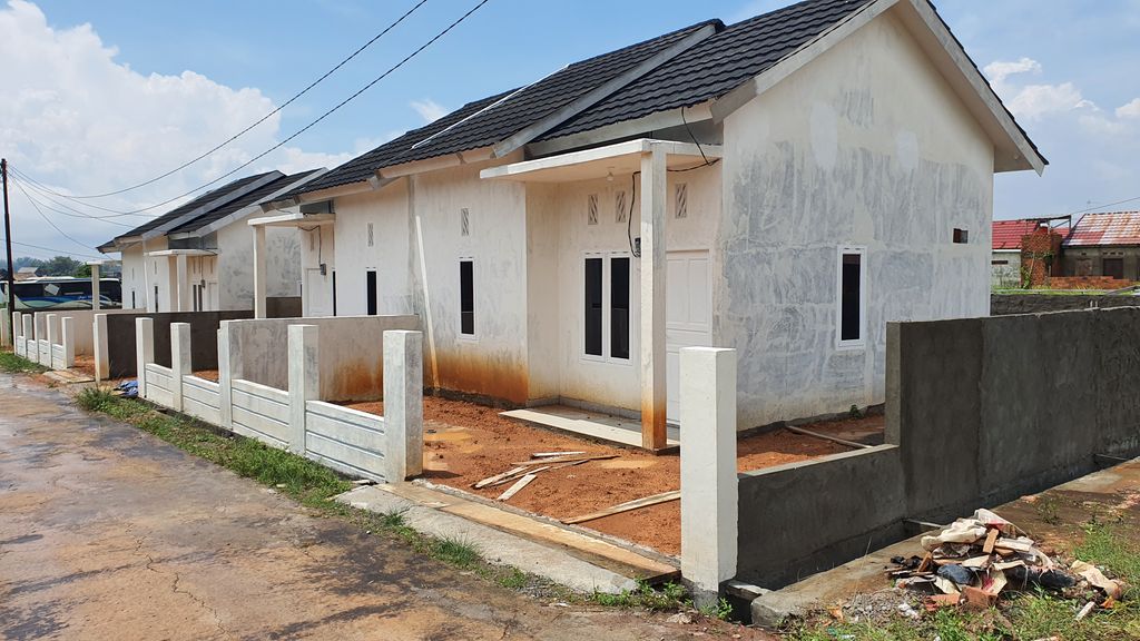 foto tampak rumah tipe Standar Plus - 2023 perumahan Griya Suka Mulia