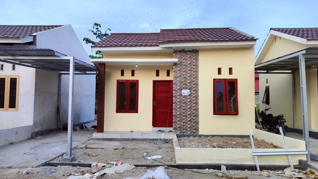 foto tampak rumah tipe 36 perumahan GREEN KAMPAL MANDIRI
