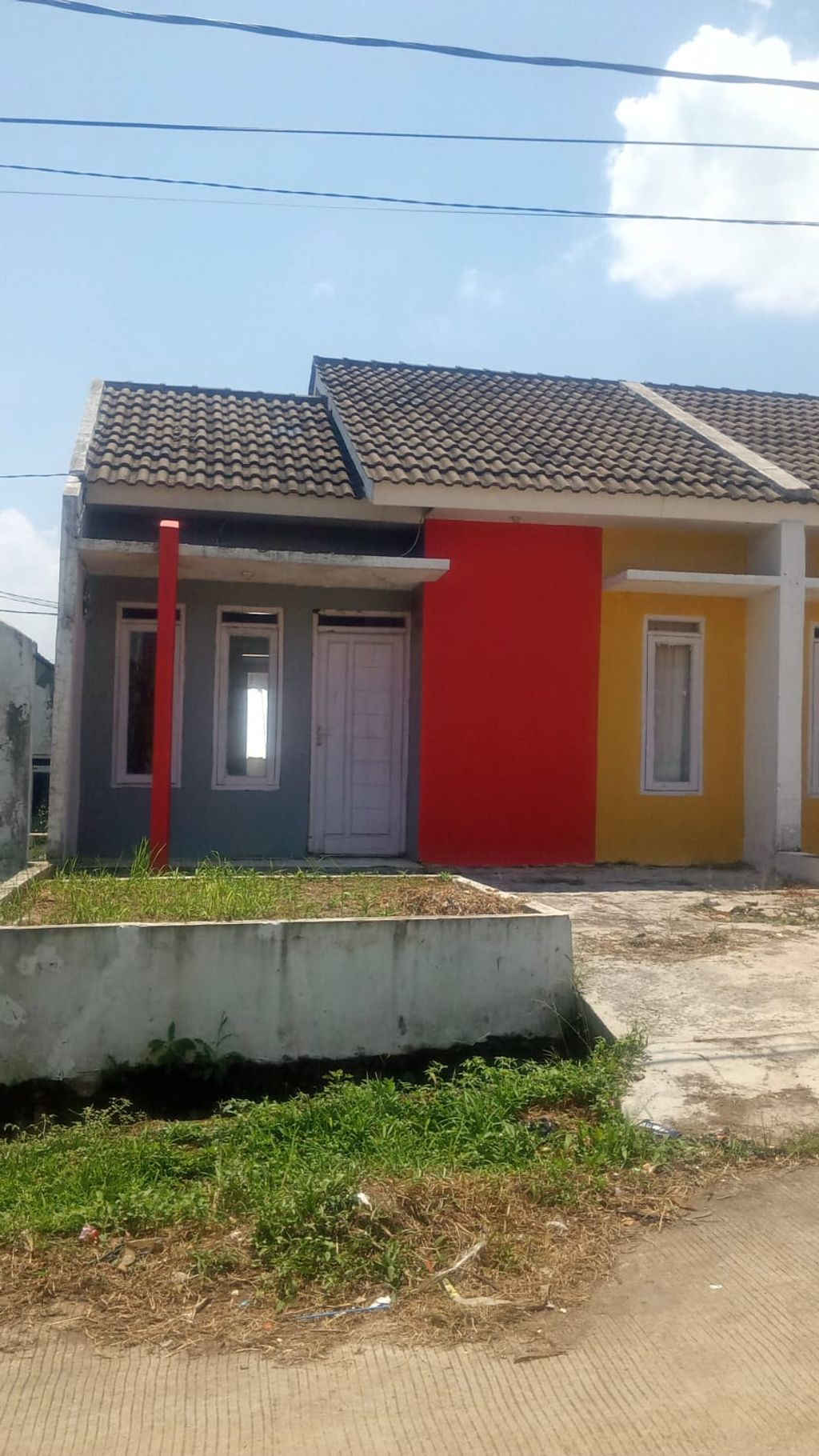 foto tampak rumah tipe 36/72 perumahan BUMI CITRA INDAH Cipedes