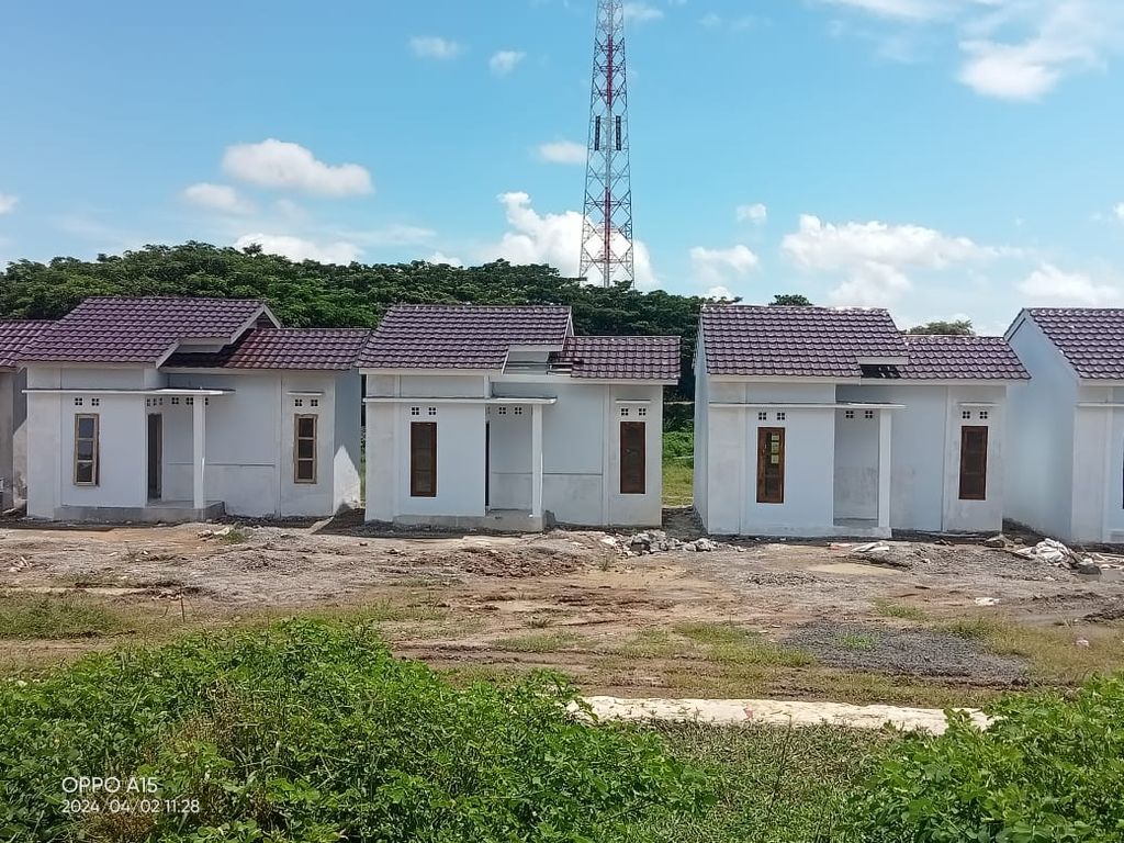 foto posisi tengah perumahan GRAHA FAMILY