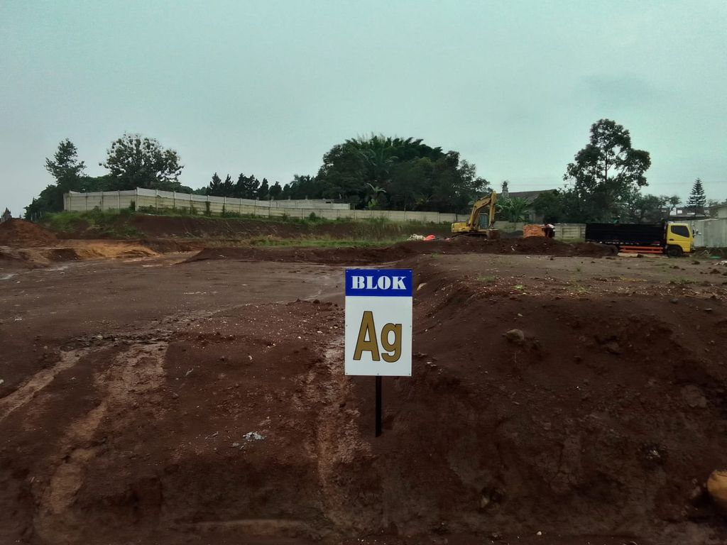 foto contoh rumah perumahan KAYANA GREEN HILLS