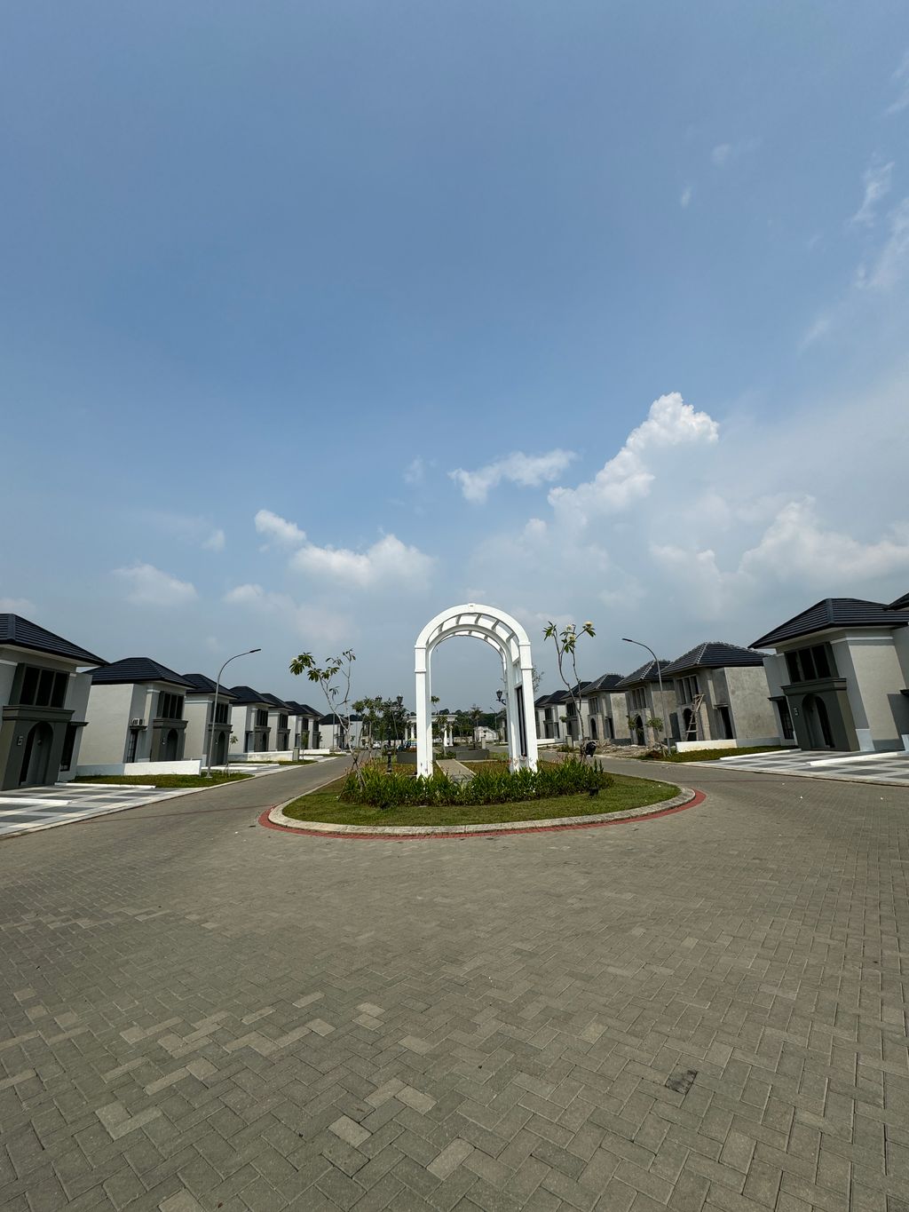 foto posisi tengah perumahan CITRAINDAH CITY BUKIT PERMAI