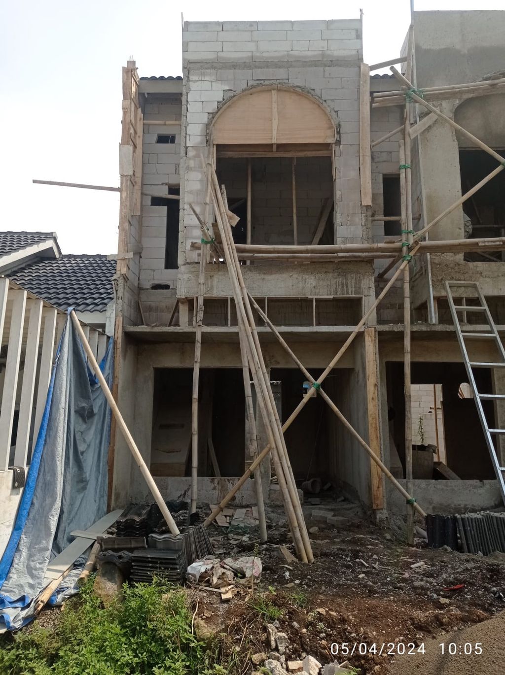 foto tampak rumah tipe 41 Compact High Ceiling 2KT (466) perumahan G-Land Ciwastra Park