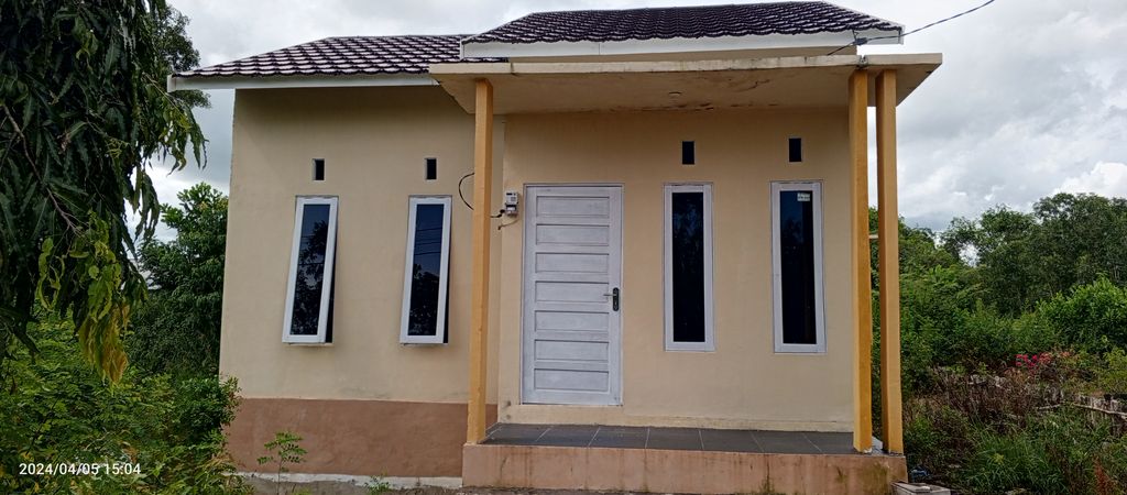 foto contoh rumah perumahan KOMPLEK TAMAN CITRA RAYA
