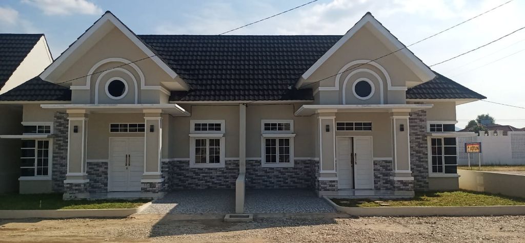 foto tampak rumah tipe 80 perumahan PERUMAHAN DEWI SARTIKA RESIDENCE
