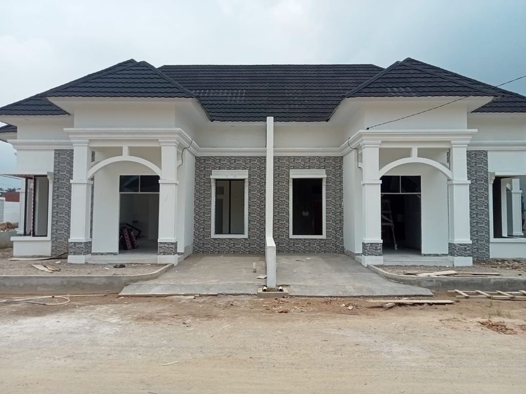 foto tampak rumah tipe 100 perumahan PERUMAHAN DEWI SARTIKA RESIDENCE