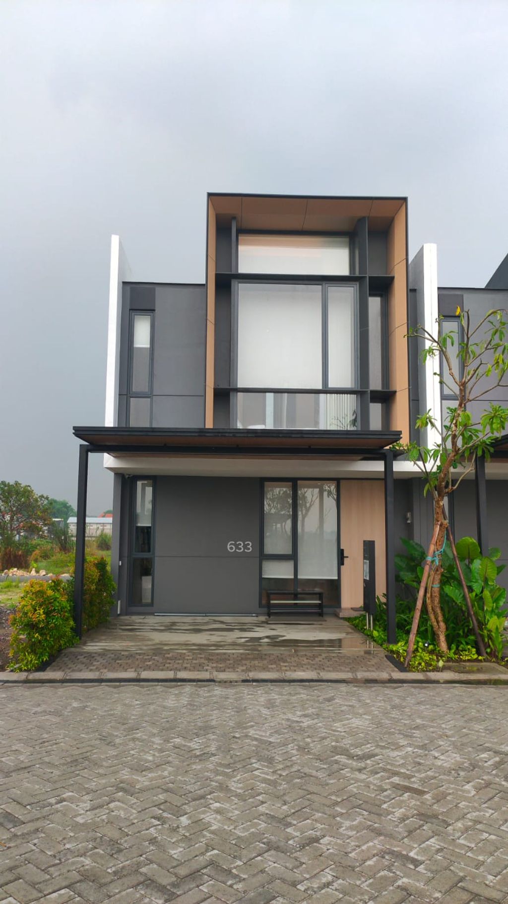 foto tampak rumah tipe THE SIX 623 BASIC perumahan AMEGA WESTPARC