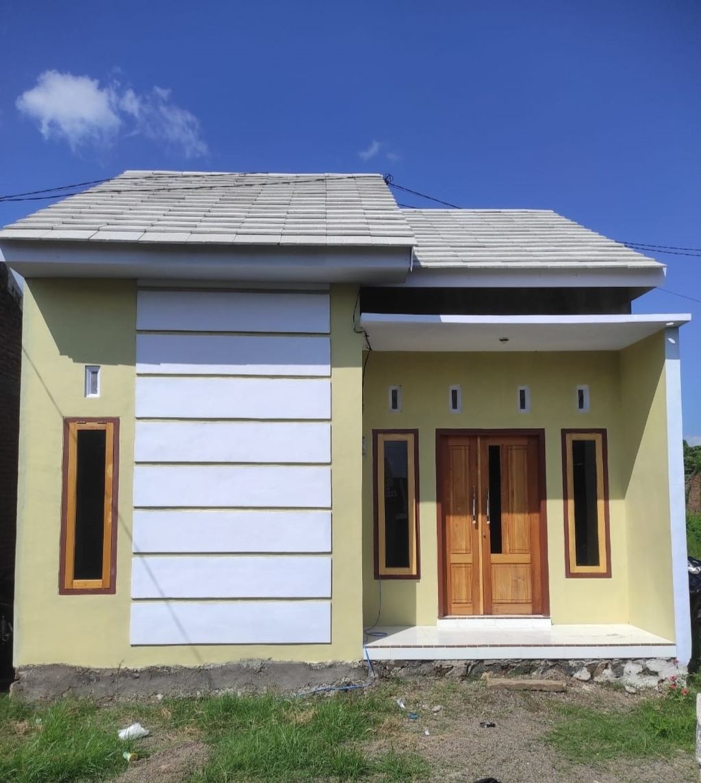 foto tampak rumah tipe 36 / 72 perumahan TIARA BRAWIJAYA 2