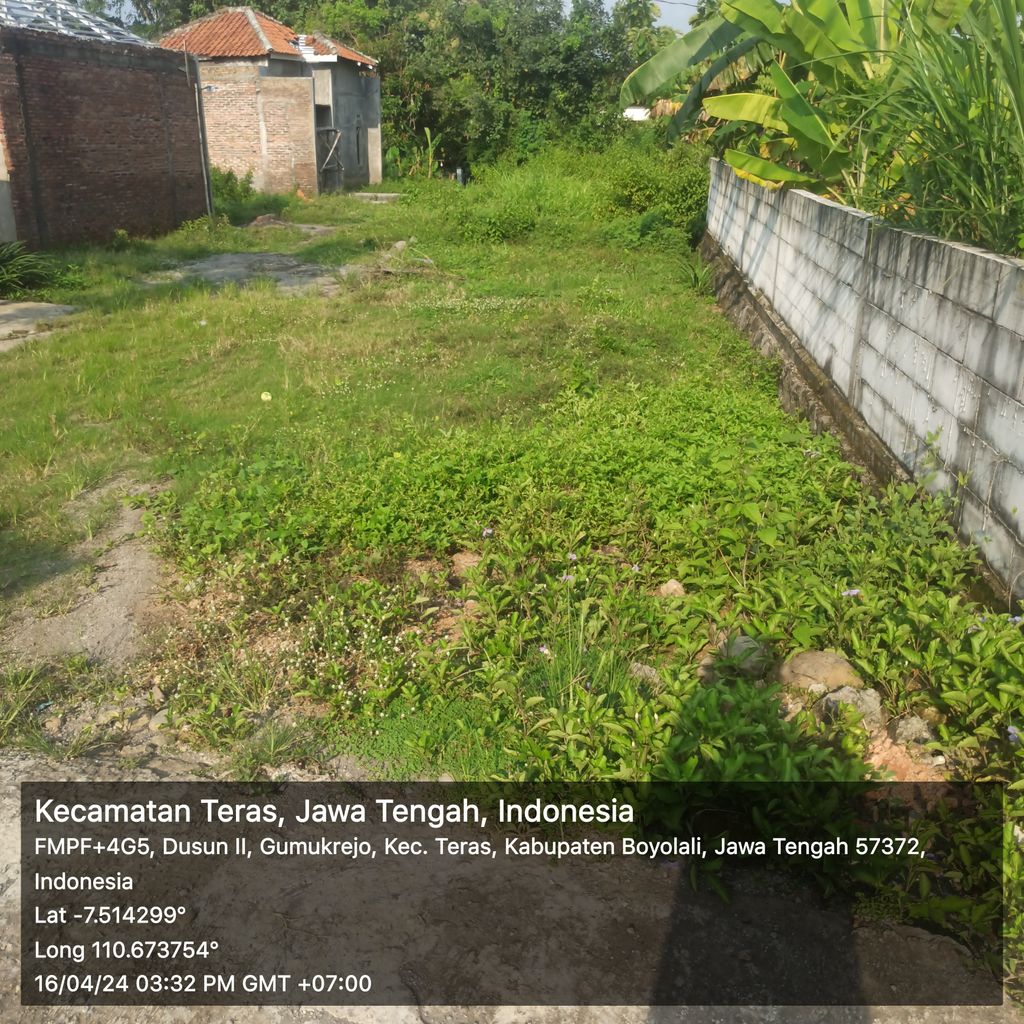 foto posisi tengah perumahan Griya Lestari Gumukrejo