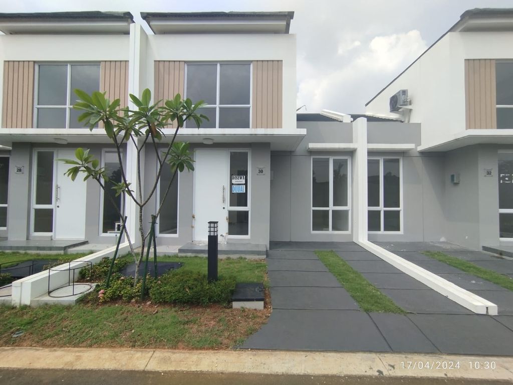 foto tampak rumah tipe CANNA 20/18 perumahan PARAMOUNT PETALS TAHAP 1