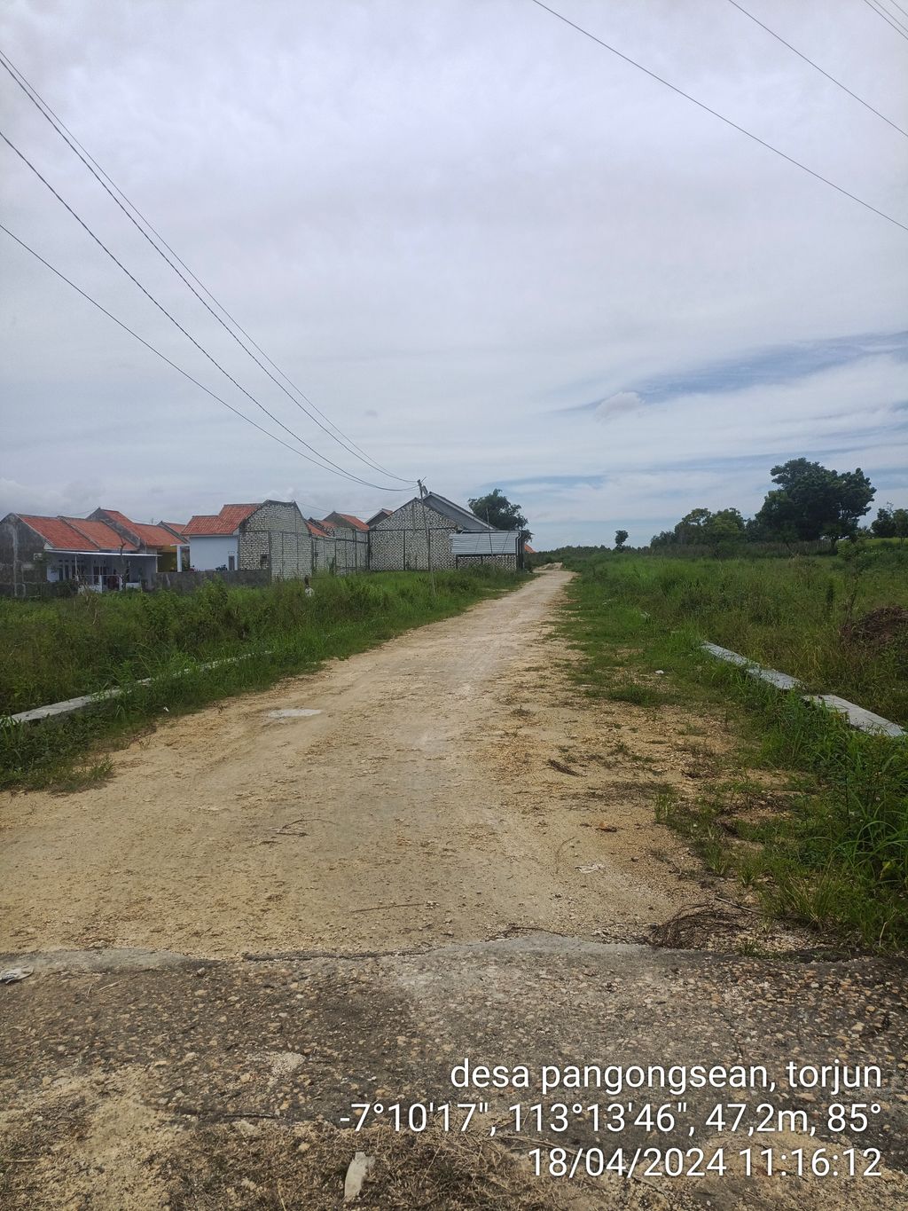 foto gerbang perumahan SAFIRA REGENCY SAMPANG III