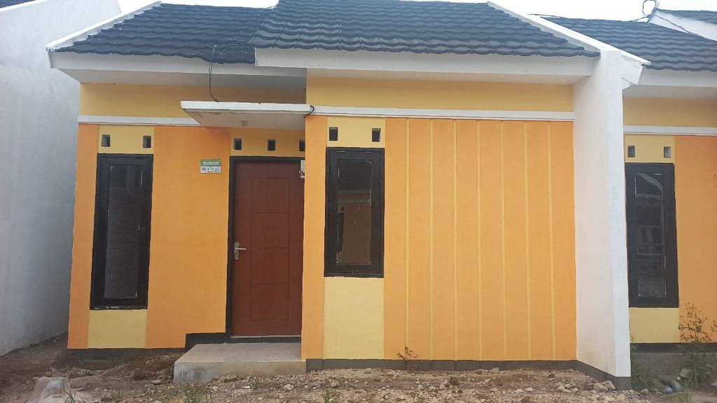 foto tampak rumah tipe 28 perumahan BYPASS RESIDENCE 2