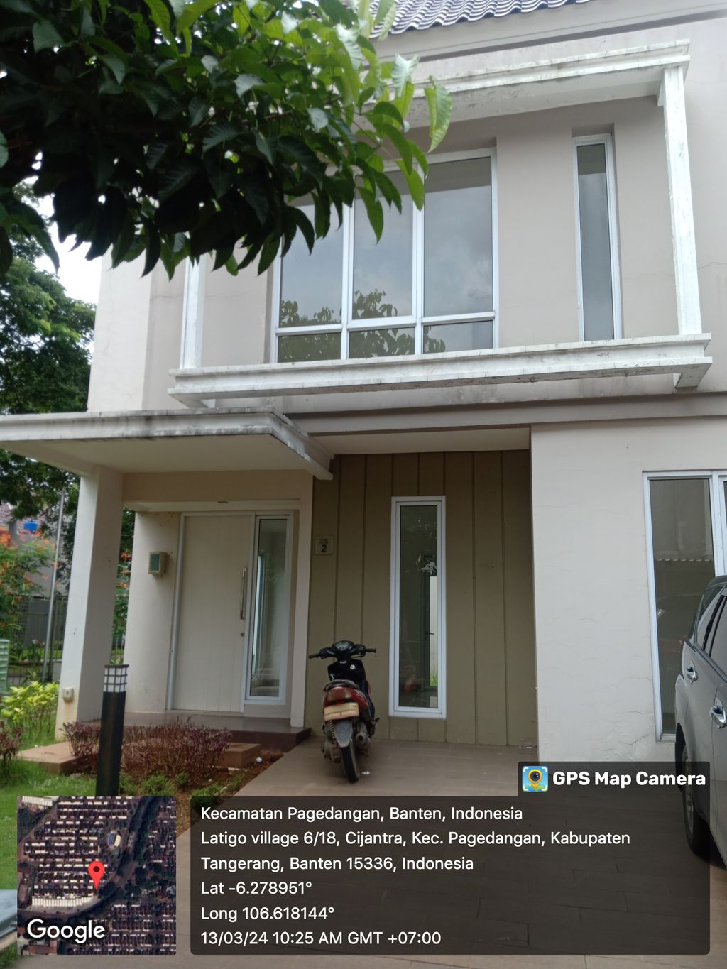 foto tampak rumah tipe LATIGO 6/02 perumahan CARRILLO RESIDENCE