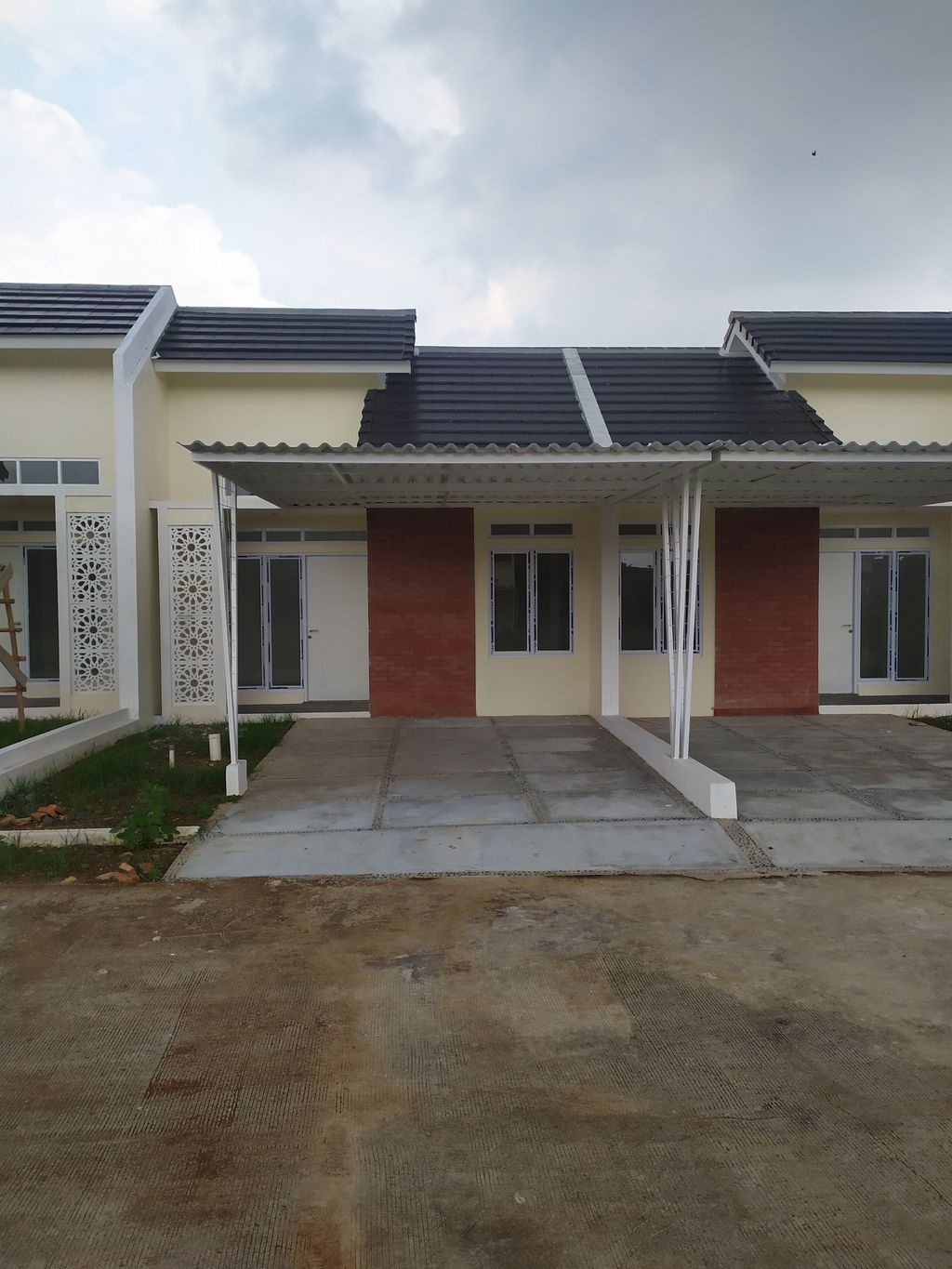 foto contoh rumah perumahan CLUSTER DE PRATAMA