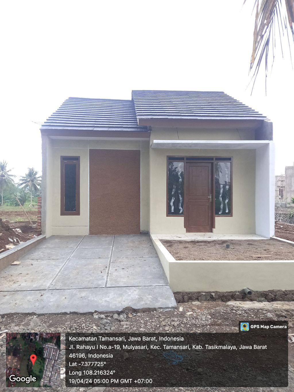 foto contoh rumah perumahan PERUMAHAN GRAHA MAHKOTA