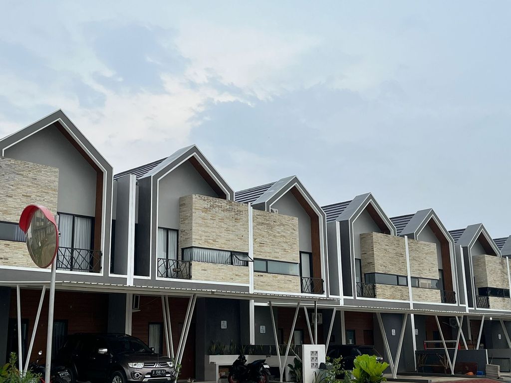 foto tampak rumah tipe GARDENIA 48 perumahan KAYANA GREEN HILLS