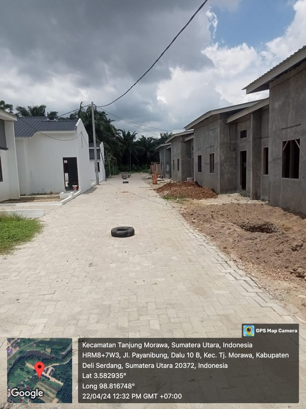 foto gerbang perumahan Perdana Residence