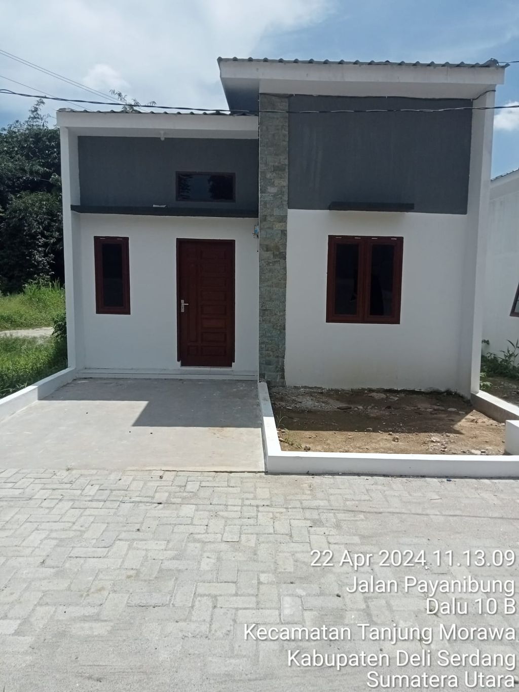 foto contoh rumah perumahan Perdana Residence