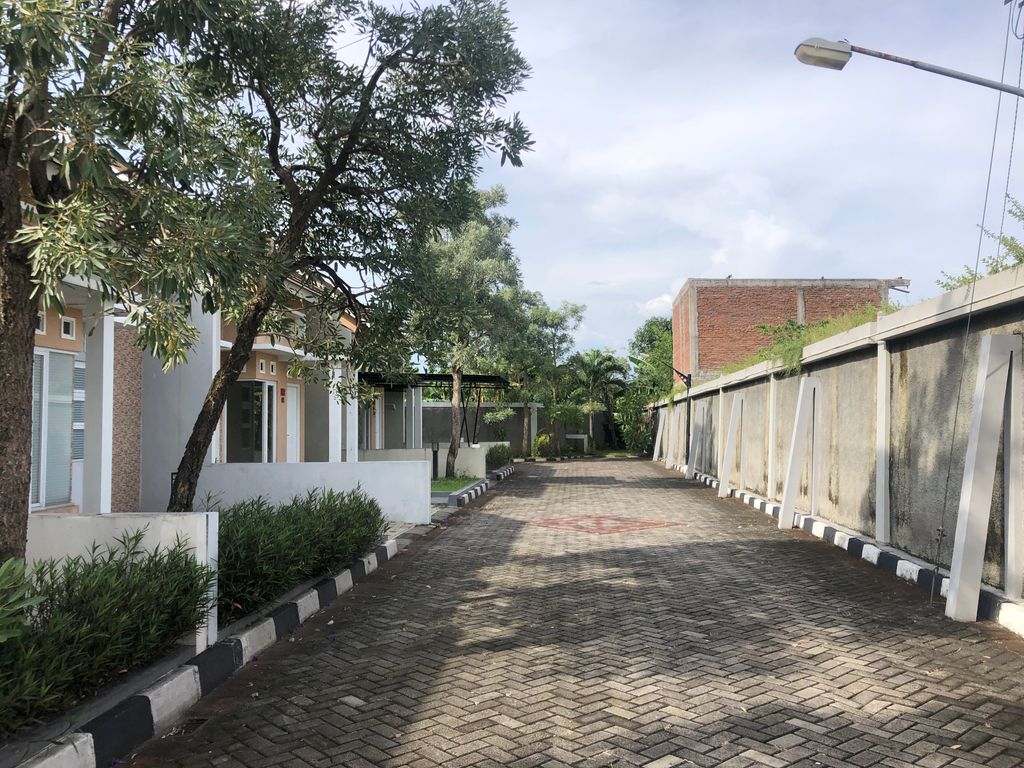 foto posisi tengah perumahan Klaster Nava Residence