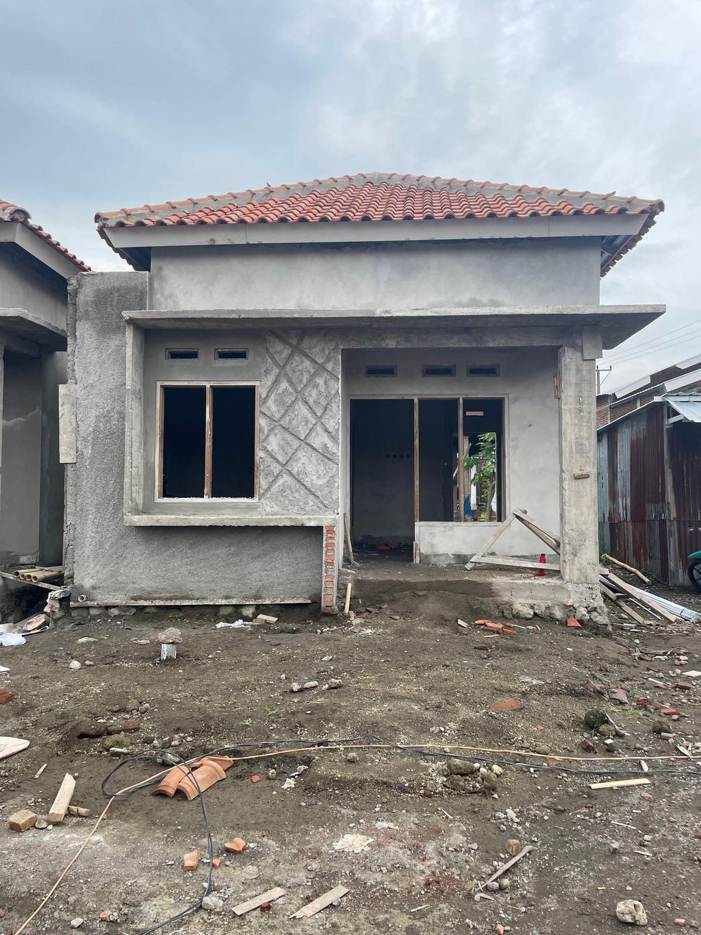 foto tampak rumah tipe 30/80 perumahan D'SULTHAN GRIYA MUSLIM