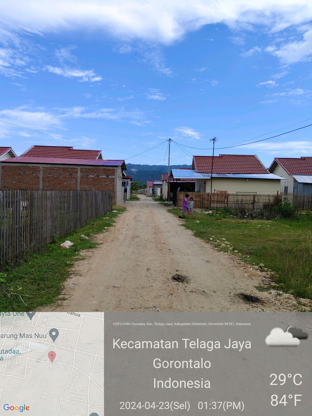 foto gerbang perumahan Padengo Permai 9 tahap II