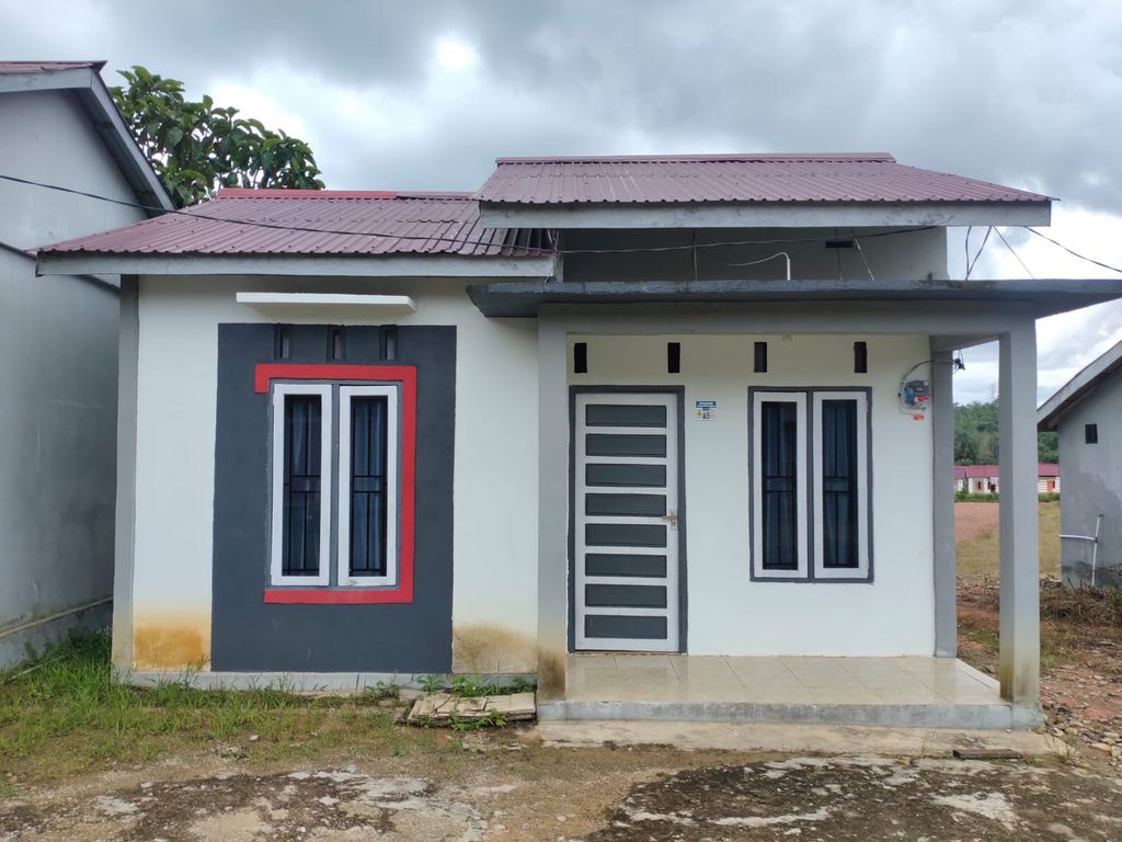 foto tampak rumah tipe 36 perumahan BUMI EMAS PROPERTI
