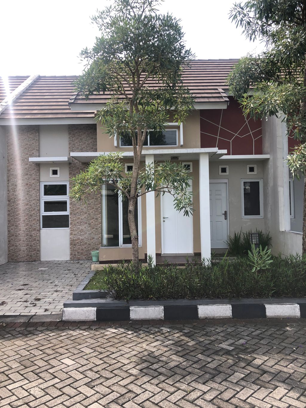 foto tampak rumah tipe Nava perumahan Klaster Nava Residence
