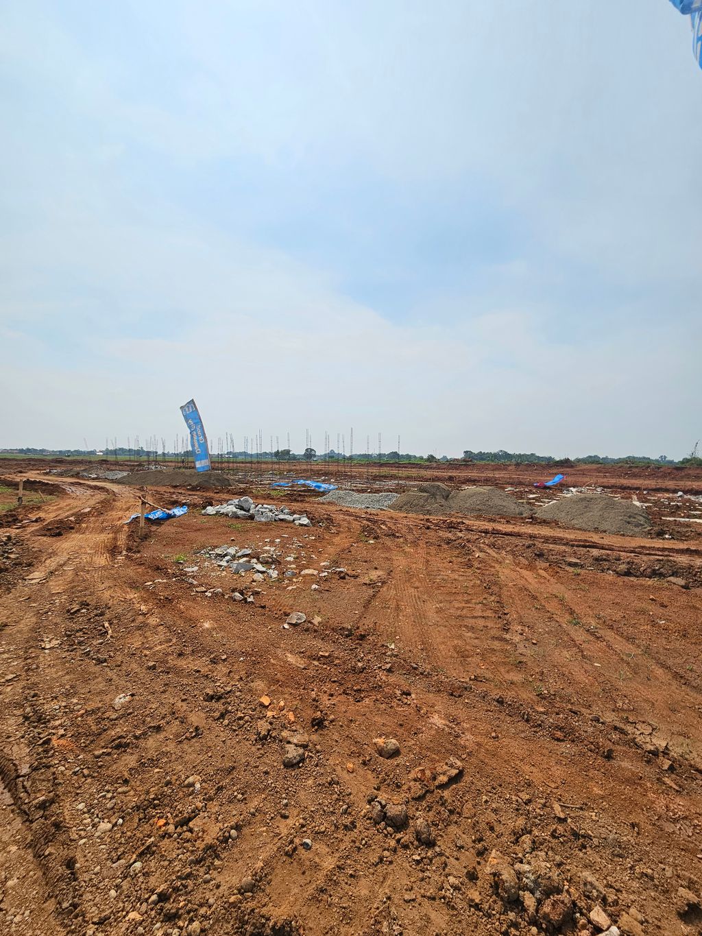 foto posisi tengah perumahan GRAND DAWUAN CITY
