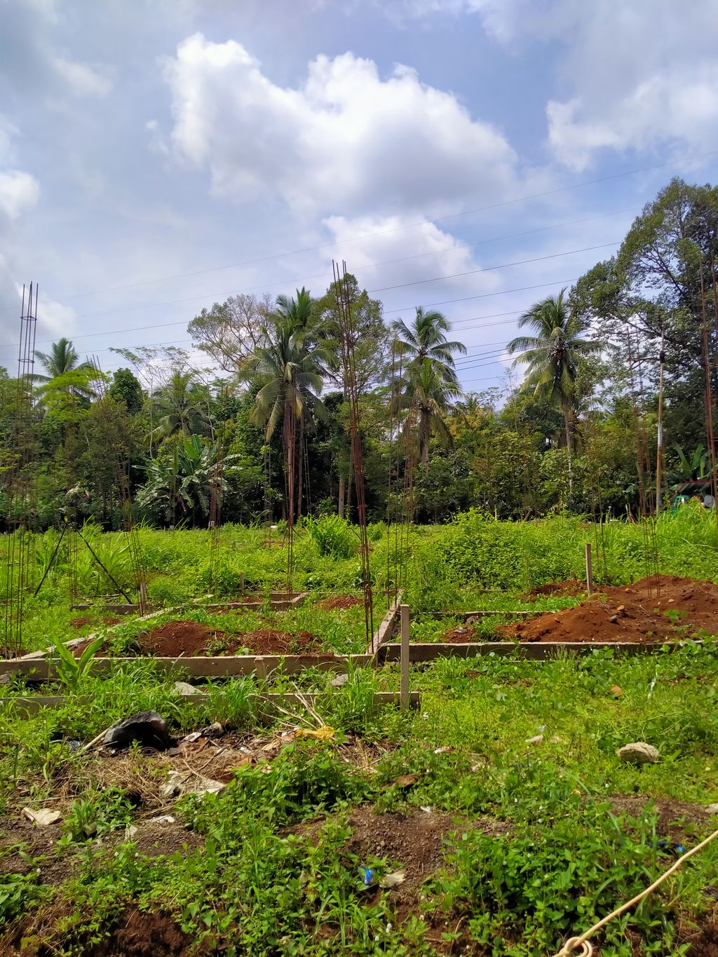 foto posisi tengah perumahan LEMBAH MEDINA TAHAP 5