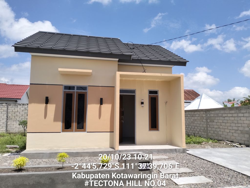 foto contoh rumah perumahan TECTONA HILL TAHAP 2