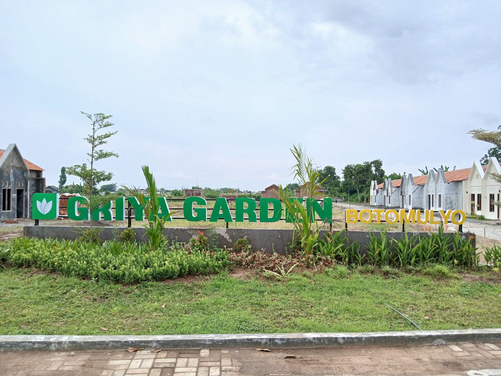 foto posisi tengah perumahan Griya Garden Botomulyo