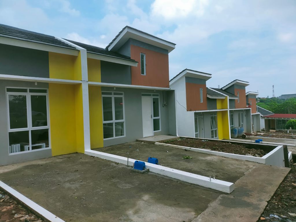 foto gerbang perumahan Samesta Bukit Beringin Lestari