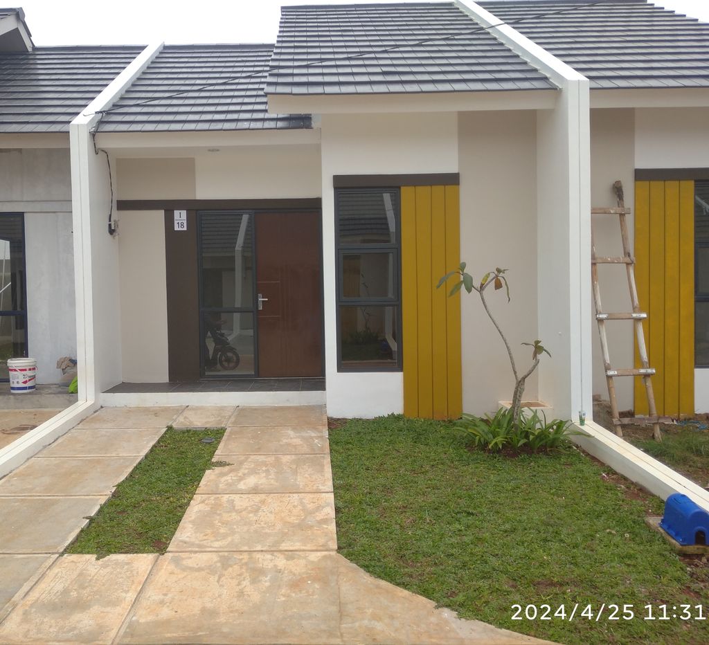 foto tampak rumah tipe 33/70 perumahan Padma Hills