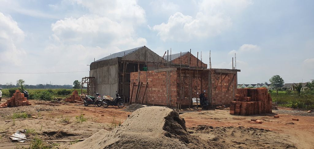 foto posisi tengah perumahan Alpha Residence