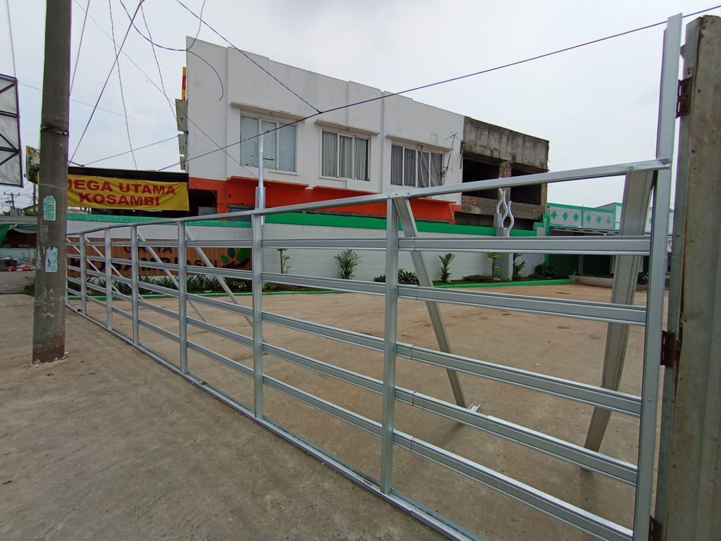 foto tampak rumah tipe 36/75 perumahan Griya Kosambi Asri