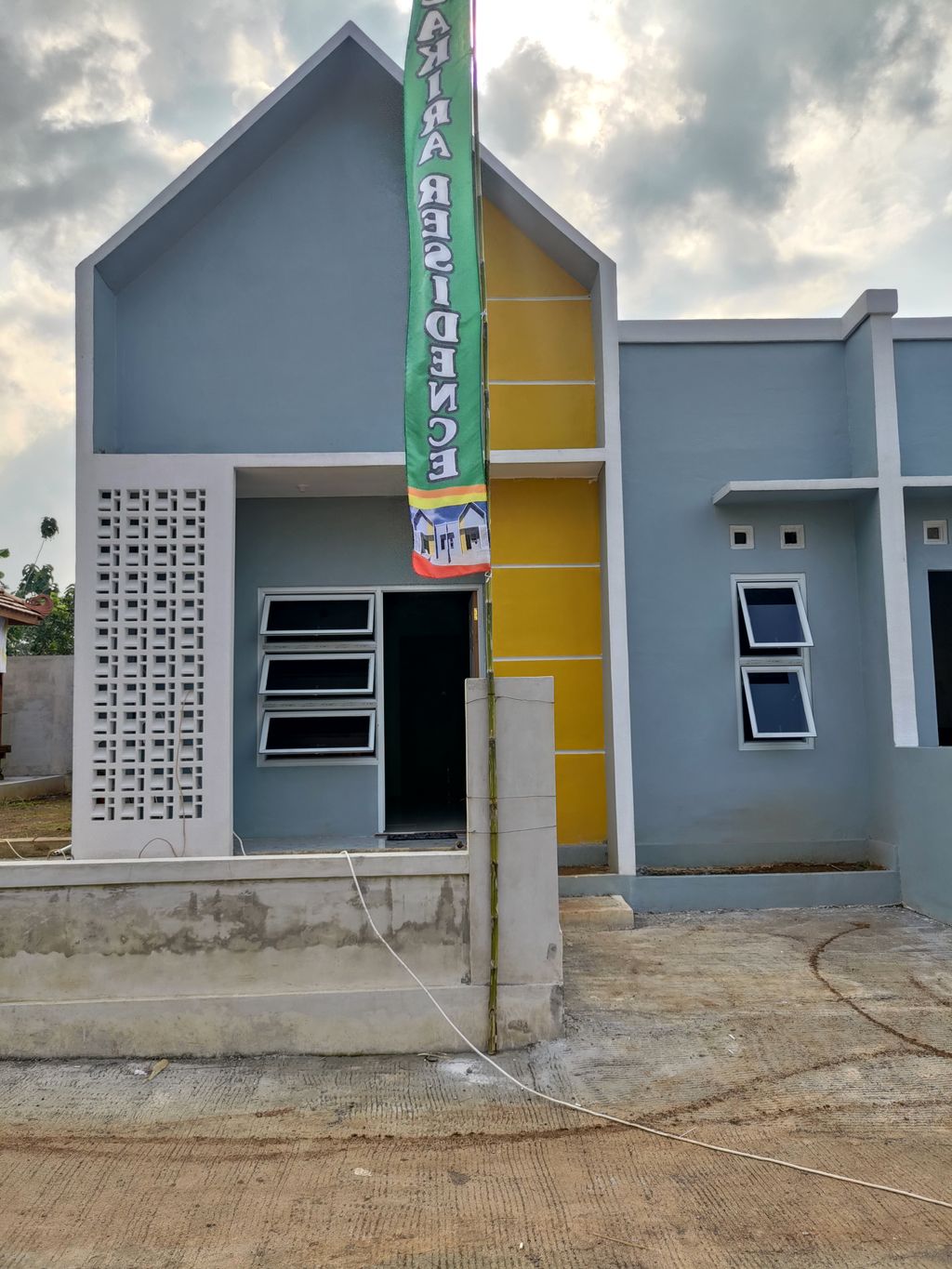 foto tampak rumah tipe 30 perumahan ZAKIRA RESIDENCE 4