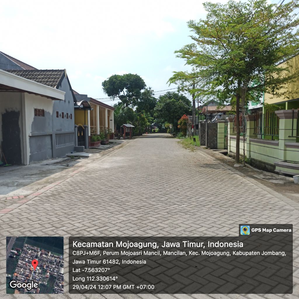 foto posisi tengah perumahan Bumi Mojoasri