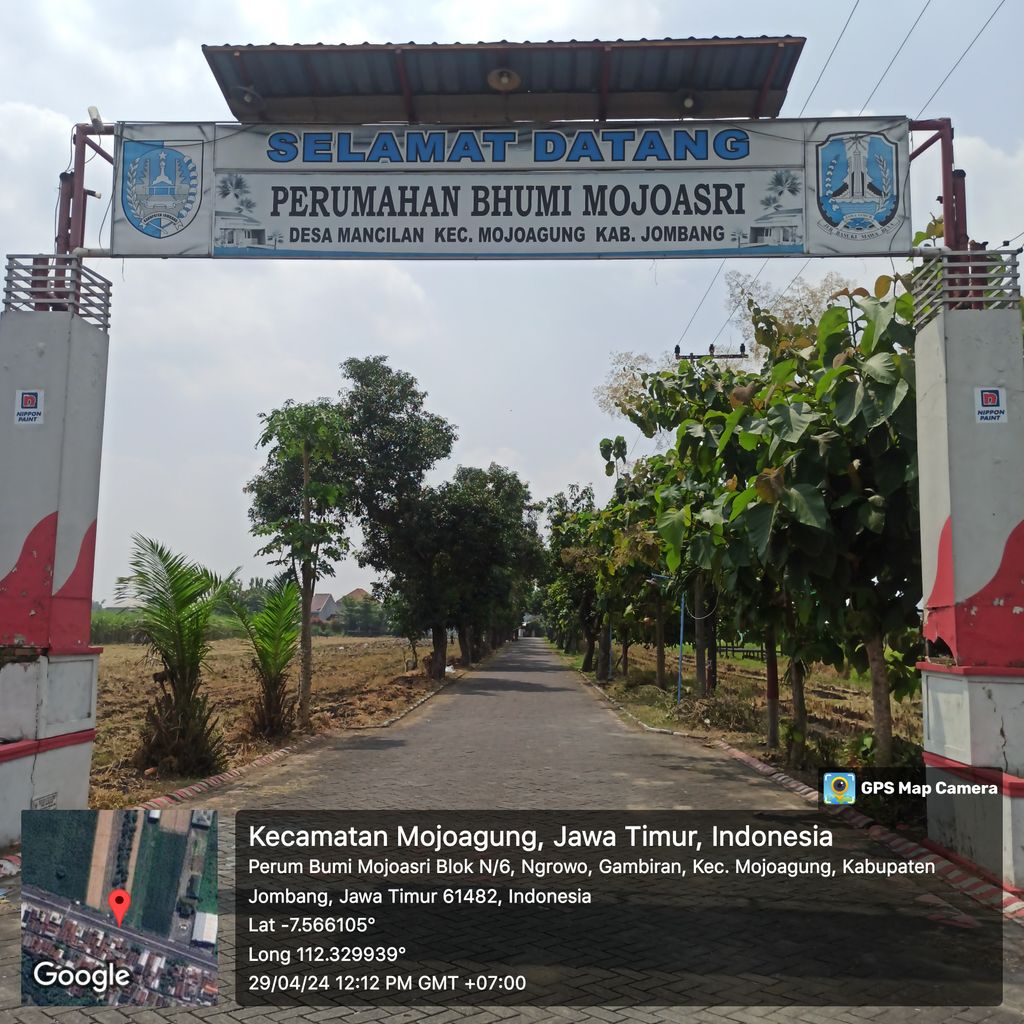 foto gerbang perumahan Bumi Mojoasri