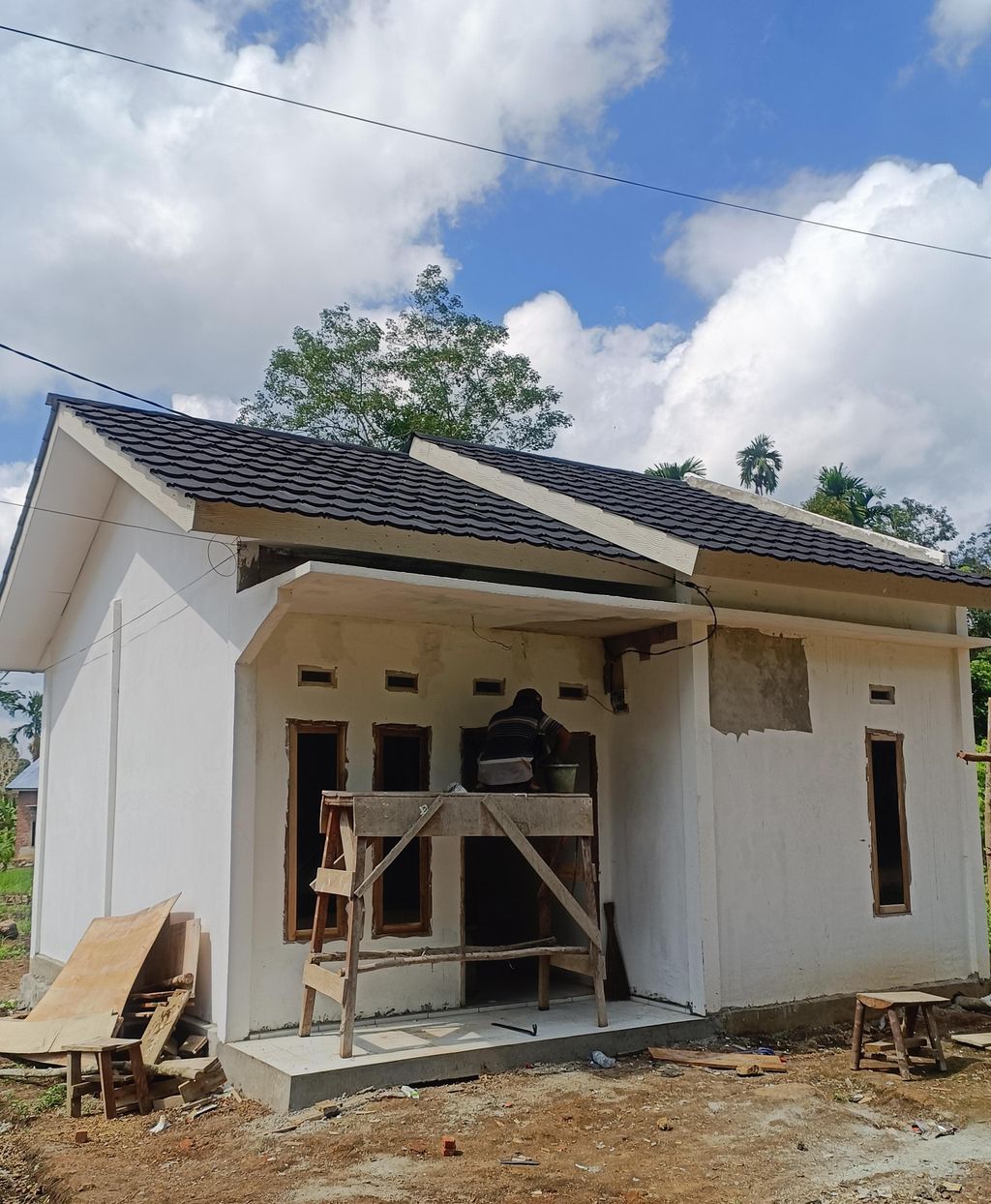 foto tampak rumah tipe 36 perumahan AMRI PERSADA 1