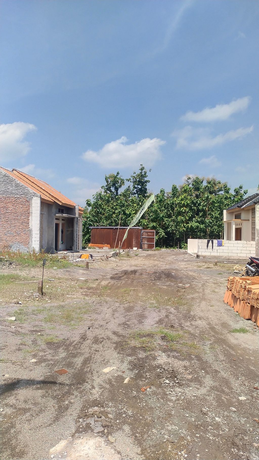 foto posisi tengah perumahan Graha Abi Wijaya