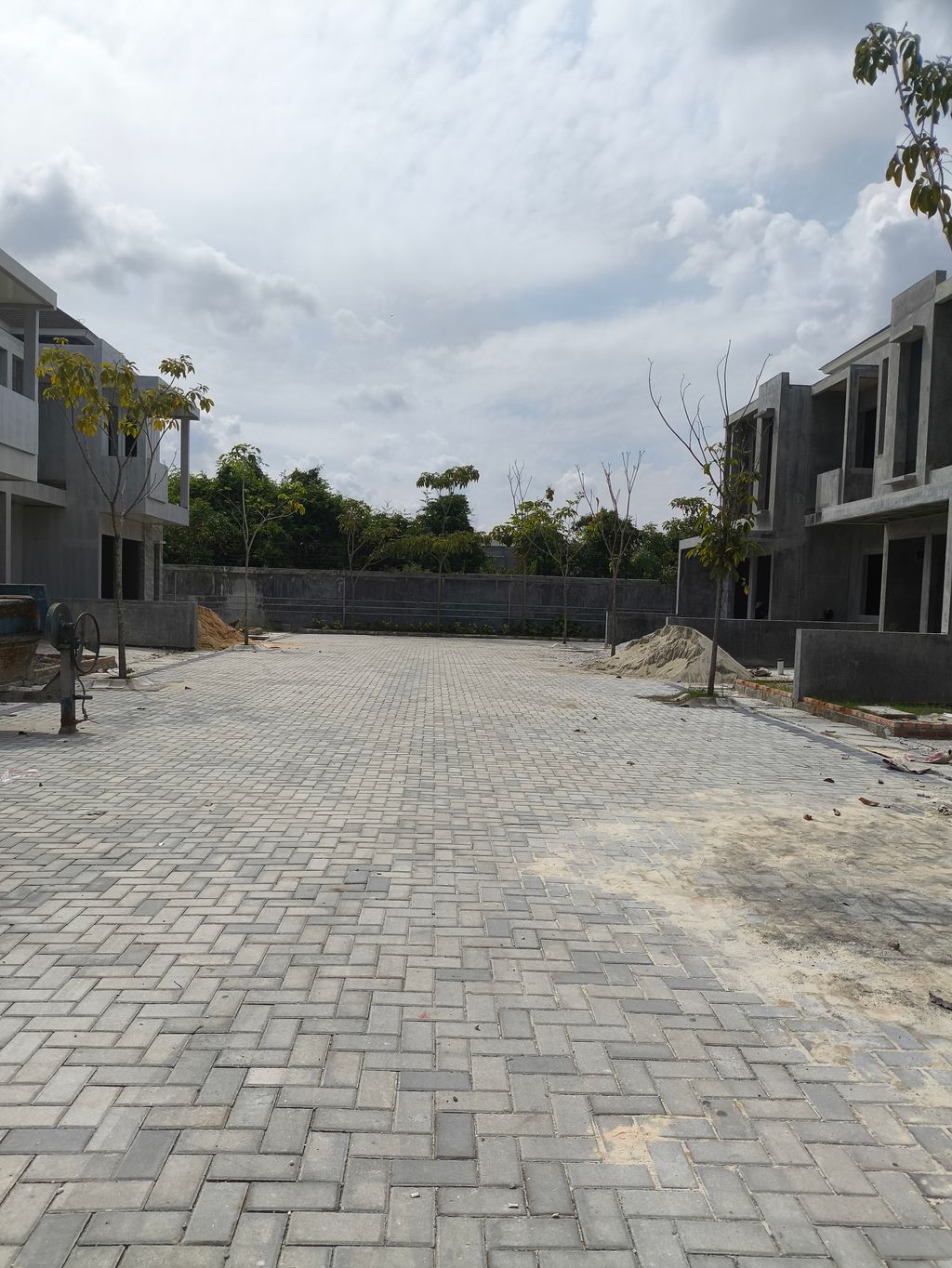 foto posisi tengah perumahan Green Park Residence