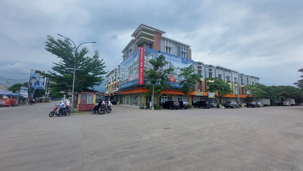 foto tampak rumah tipe RUKO VICTORIA GREEN RESIDENCE 170 perumahan RUKO VICTORIA GREEN RESIDENCE