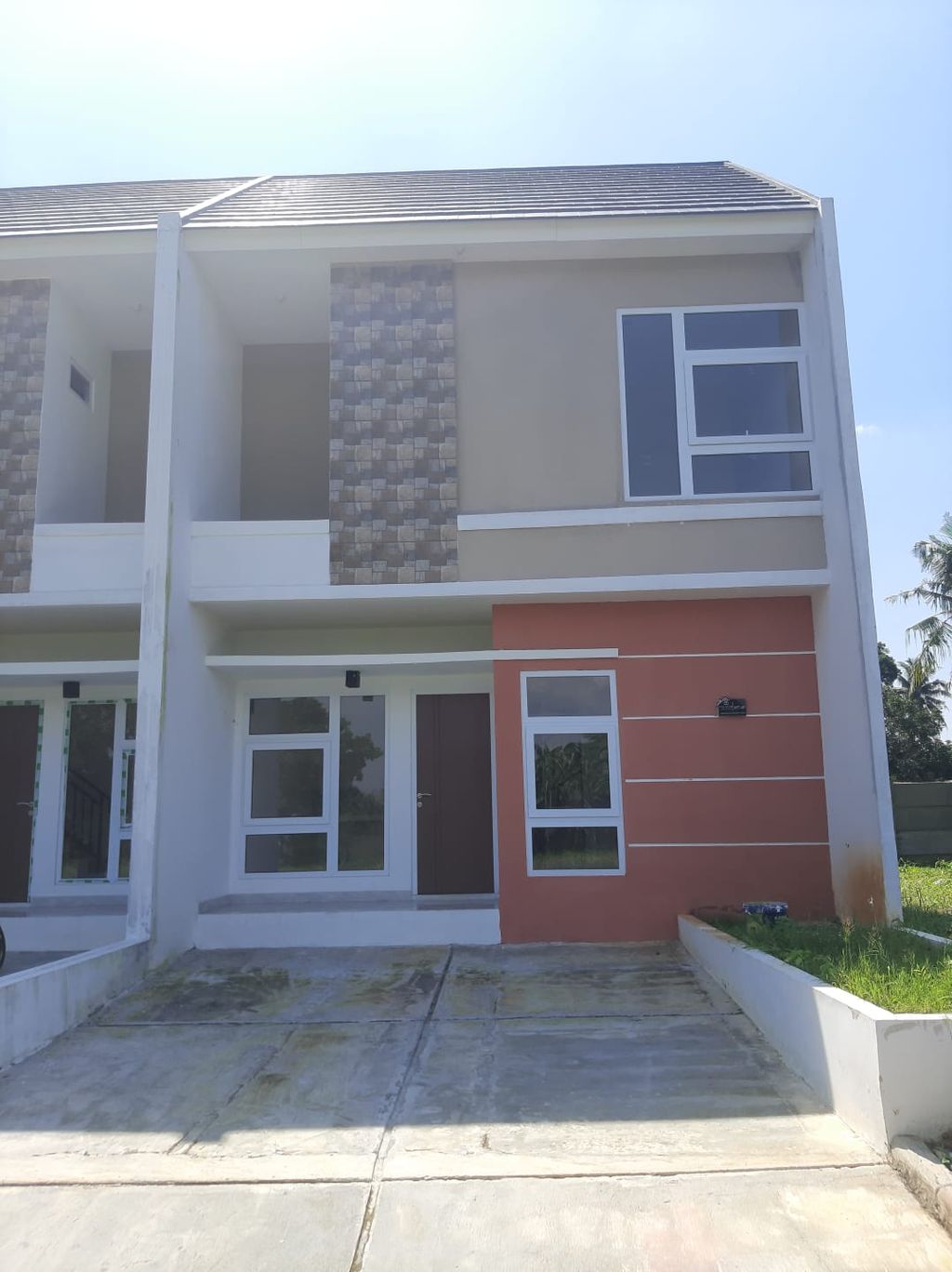 foto tampak rumah tipe 45/91 perumahan Sawangan Residence Ideal