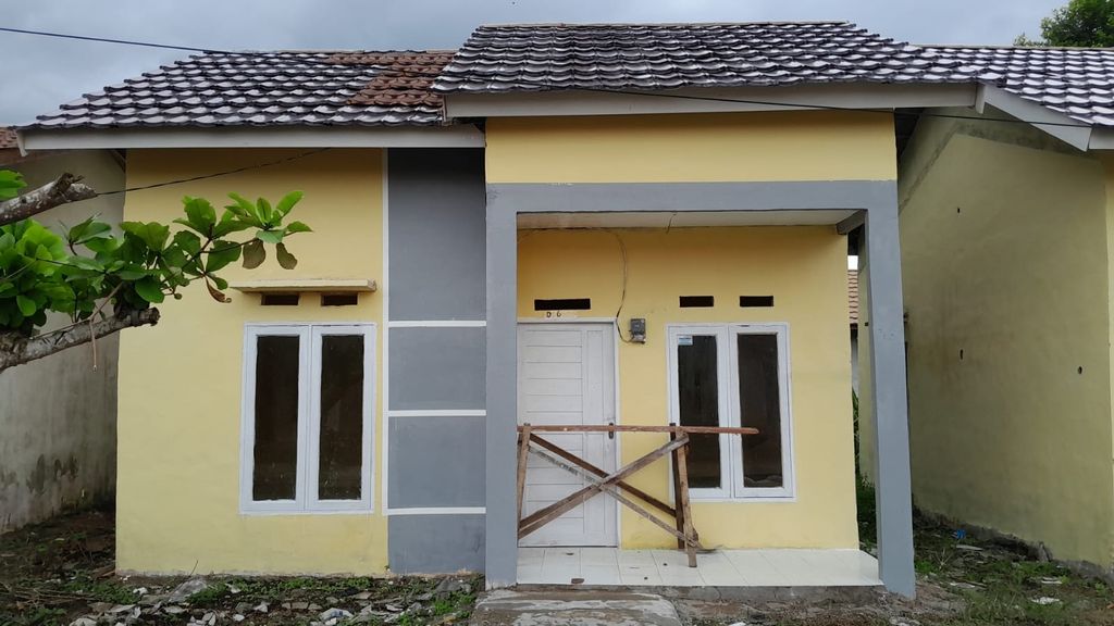 foto tampak rumah tipe 36 perumahan SUNGAI PANDAN PERMAI