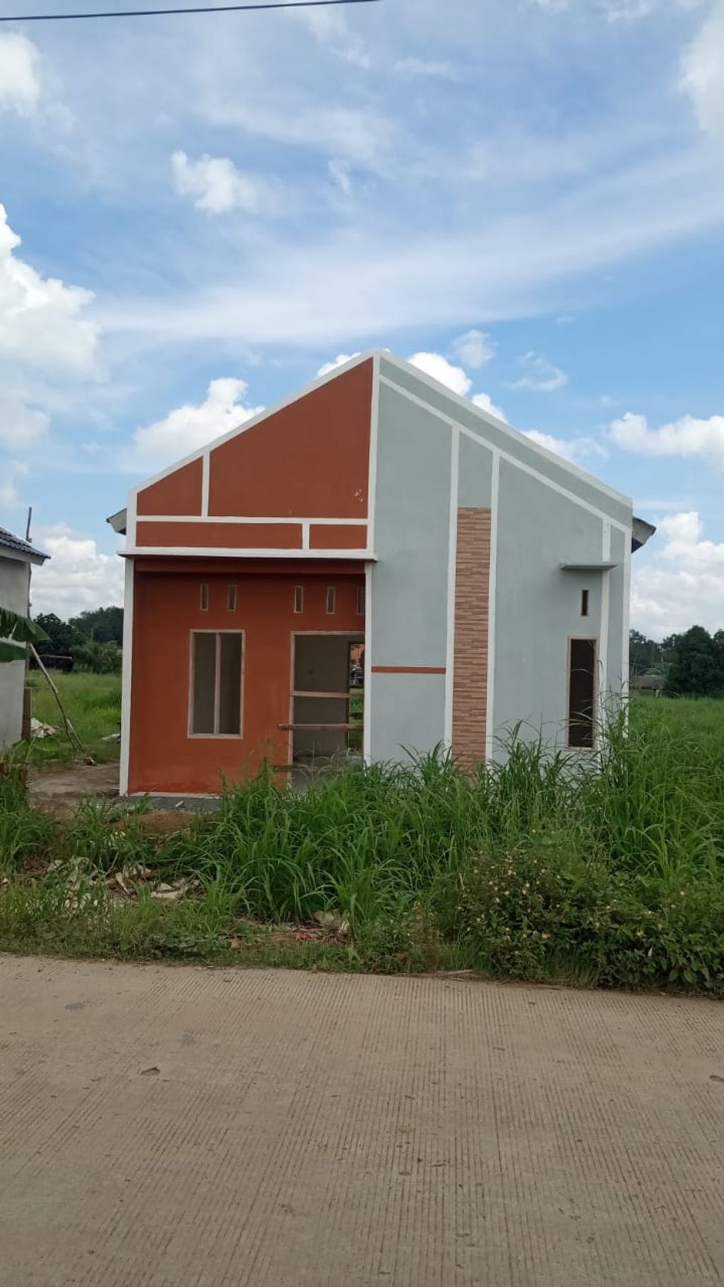 foto tampak rumah tipe 36 perumahan KIBANG GARDEN 1