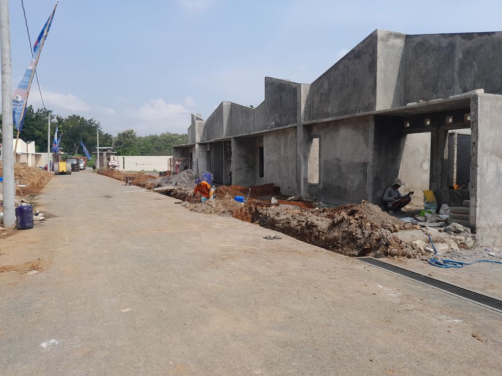 foto posisi tengah perumahan PERUMAHAN PONDOK SELARAS