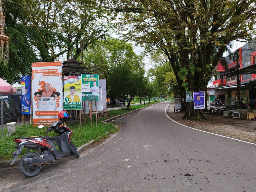 foto gerbang perumahan Pinguin Indah Permai